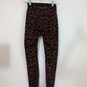 Allfenix High Waisted Yoga Pants in Leopard Size Small
